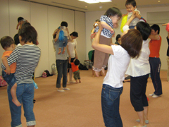 親子のベビーフィットネス01